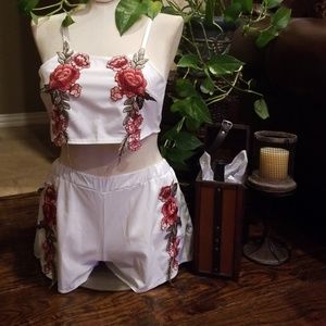 "Amadora" ll Rose Appliqué Two-Piece Set ❣